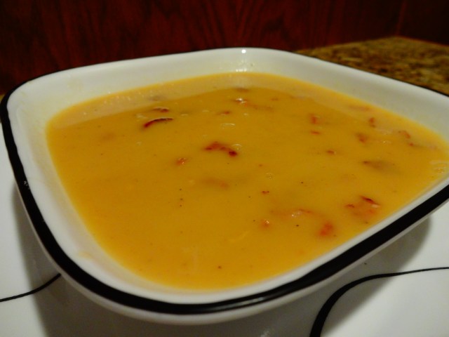 Apple-Cheddar Bacon Soup 